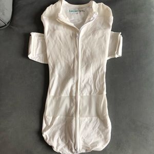 EUC Happiest Baby Snoo Sack